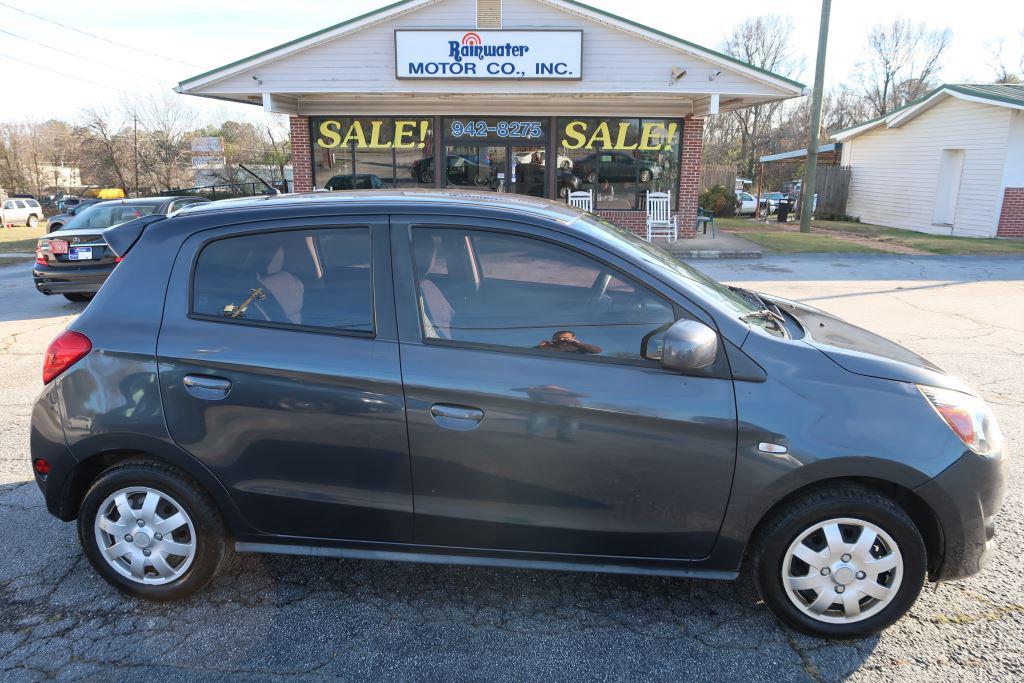 2015 Mitsubishi Mirage DE's photo